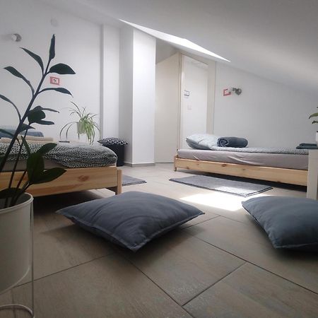 Twowheels Apartment - Apartment With Bicycles Novi Sad Exterior photo
