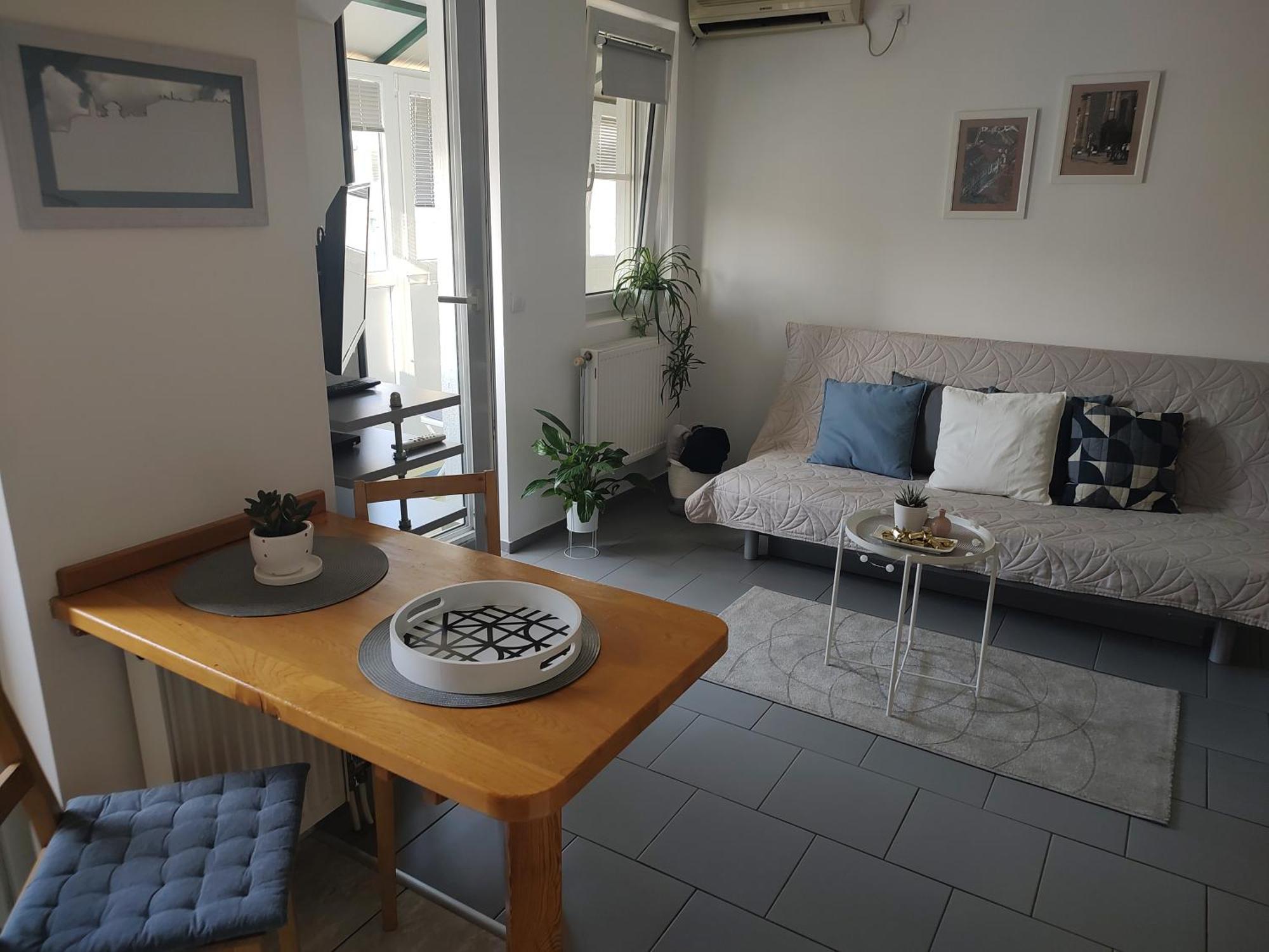 Twowheels Apartment - Apartment With Bicycles Novi Sad Exterior photo