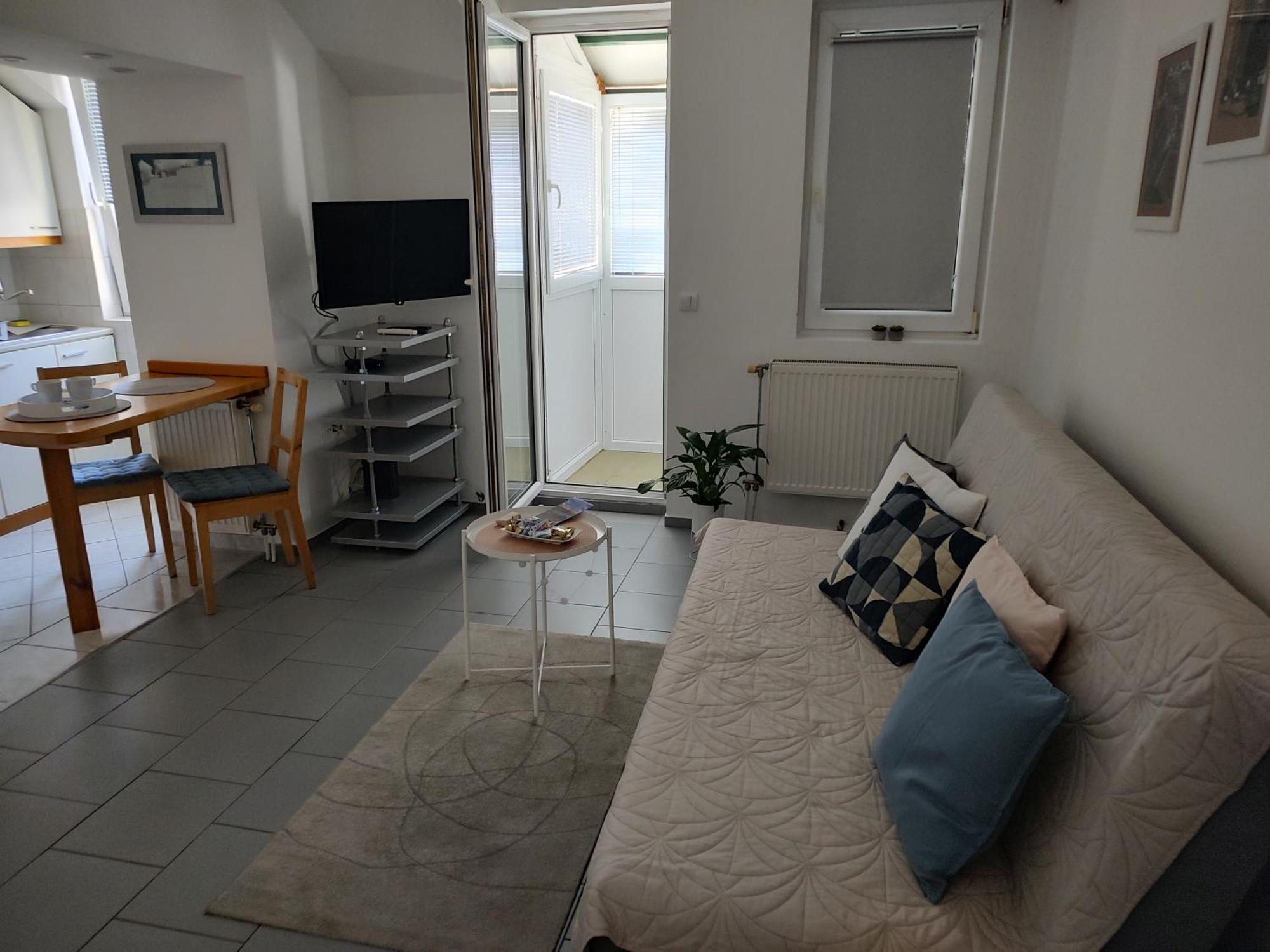 Twowheels Apartment - Apartment With Bicycles Novi Sad Exterior photo
