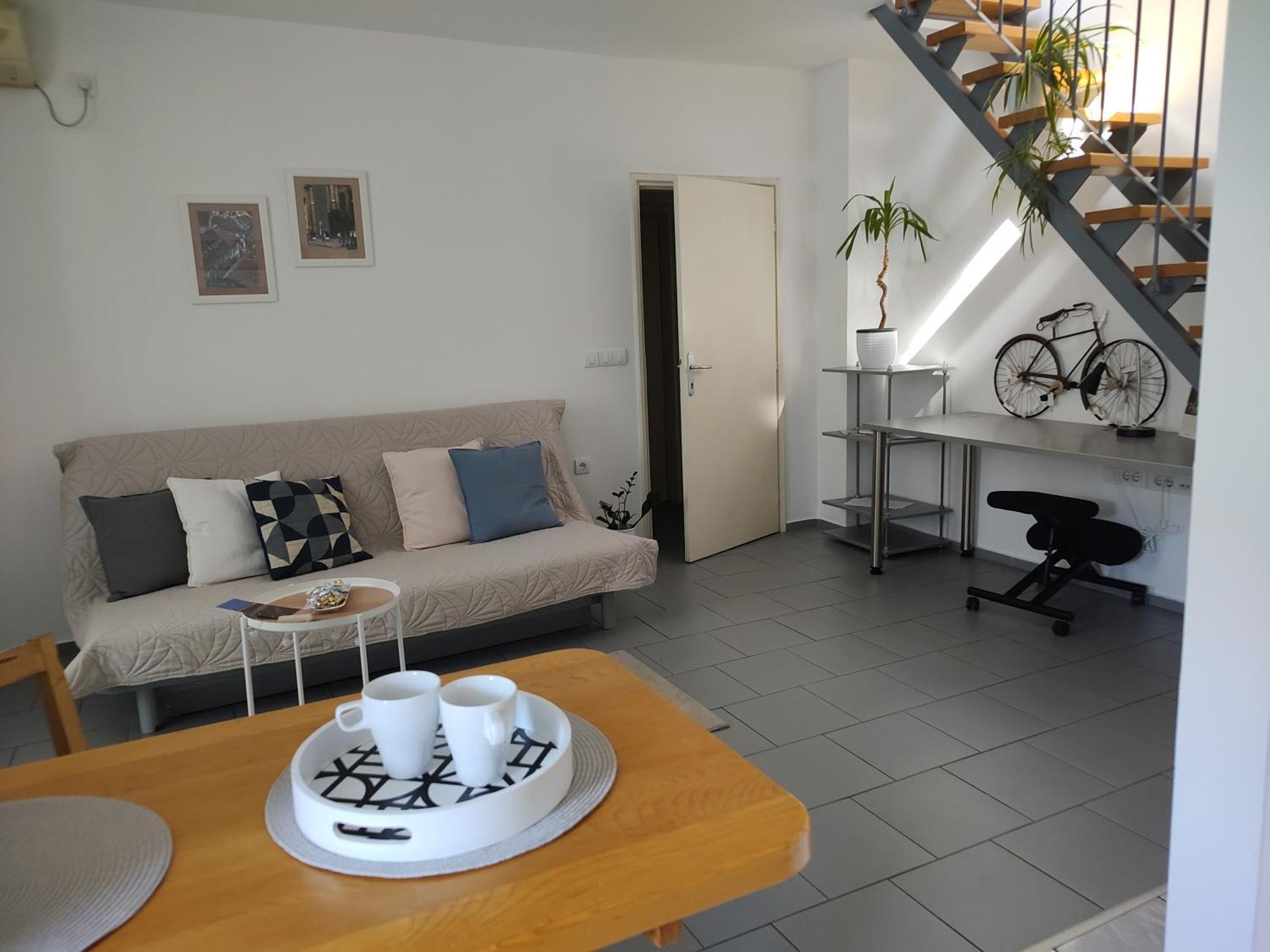 Twowheels Apartment - Apartment With Bicycles Novi Sad Exterior photo